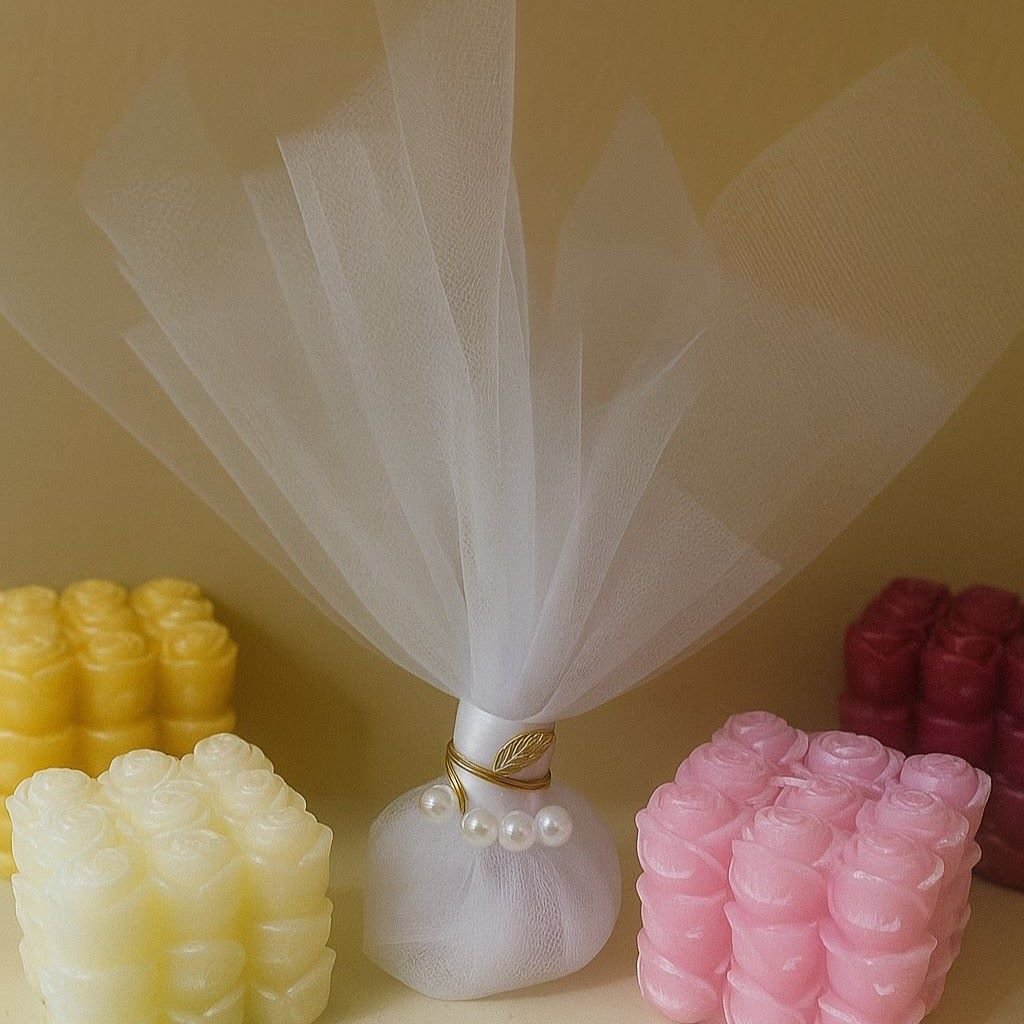 Μπομπονιέρα Γάμου με Τούλι & Δαντέλα σε Εκρού – Ροζ Απόχρωση